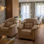 Faias House By Escape To Madeira * Ribeira do Raposo